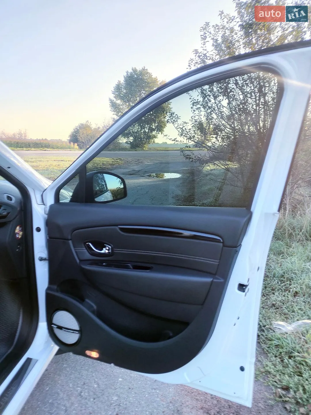 2015 Renault Scenic - мініатюра 20