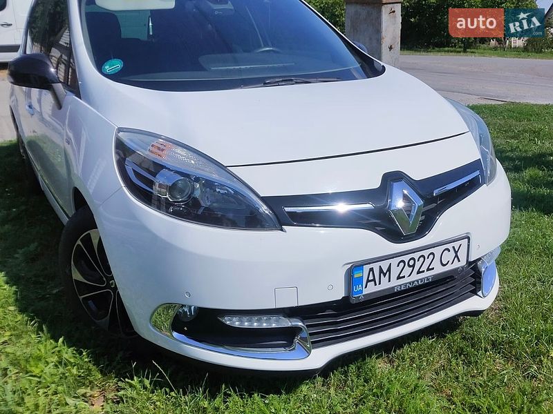 Renault Scenic 2015