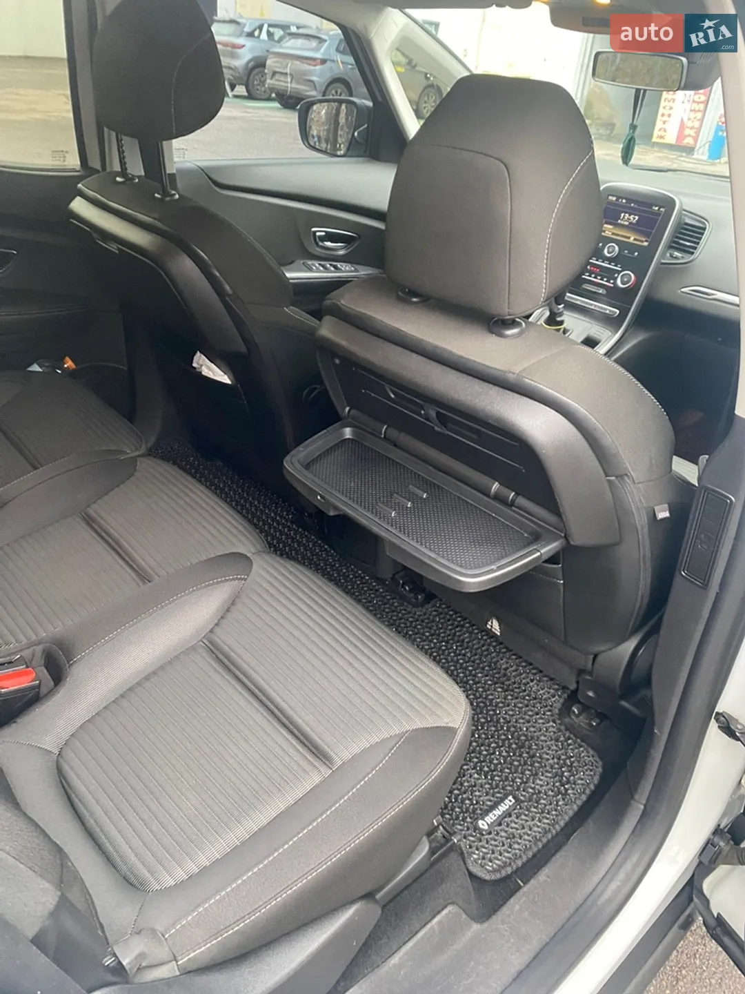2017 Renault Scenic - мініатюра 11
