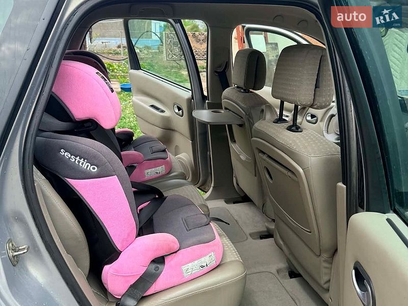 Минивэн Renault Scenic 2003 в Чемеровцах
