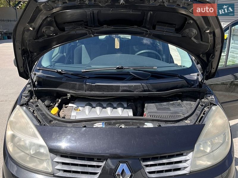 Мінівен Renault Scenic 2004 в Бориславі