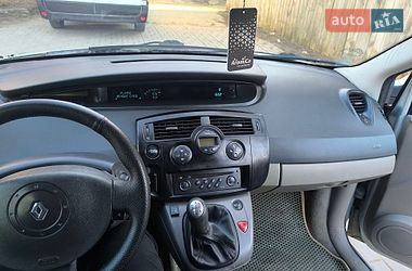 Минивэн Renault Scenic 2003 в Красилове