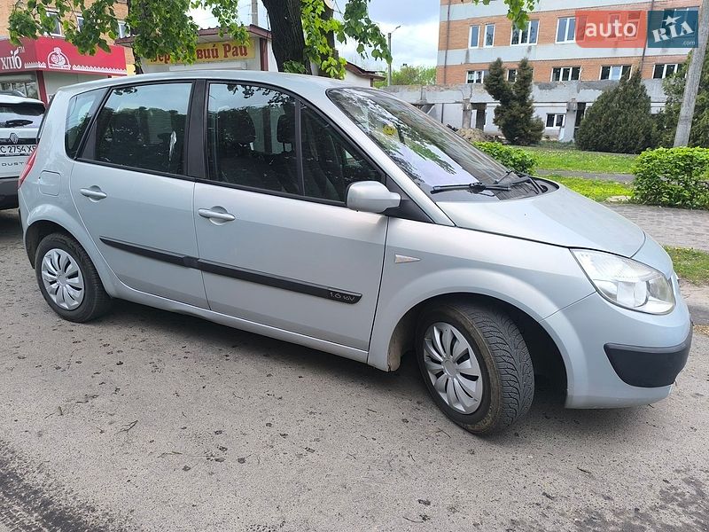 Минивэн Renault Scenic 2003 в Красилове