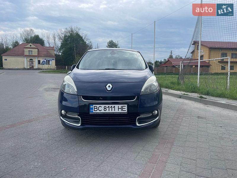 Renault Scenic 2012