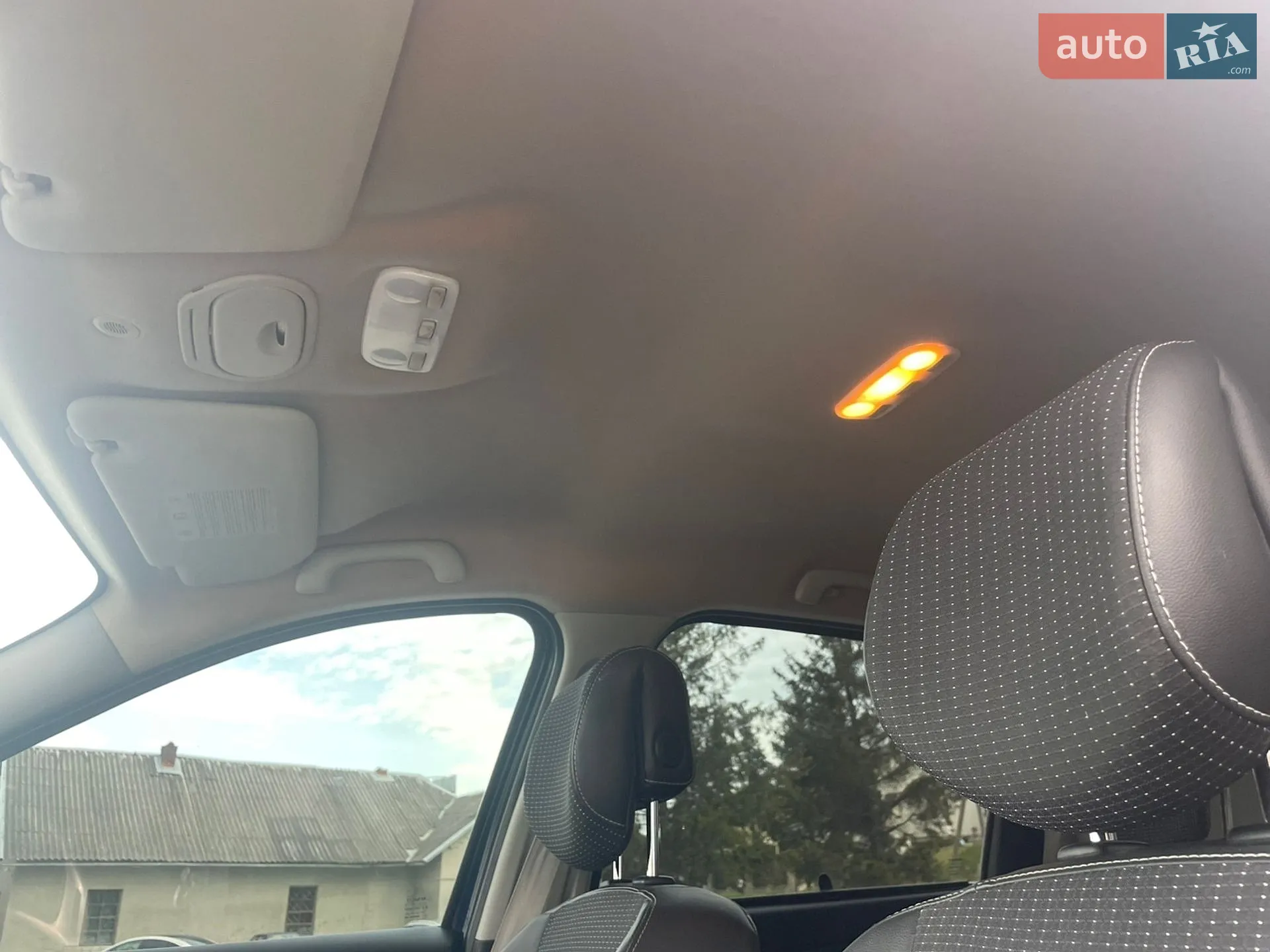 2012 Renault Scenic - мініатюра 19