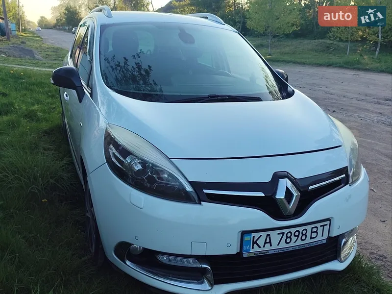 Renault Scenic 2015