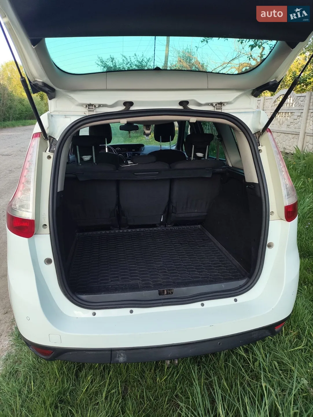 2015 Renault Scenic - мініатюра 8