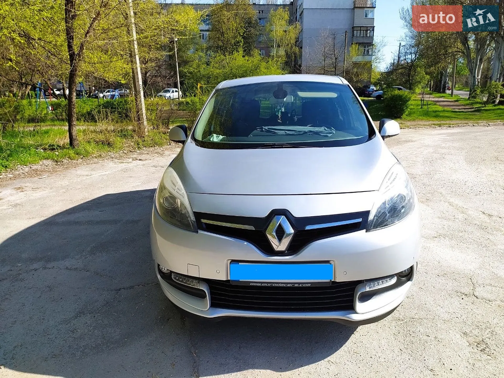 2014 Renault Scenic - мініатюра 2