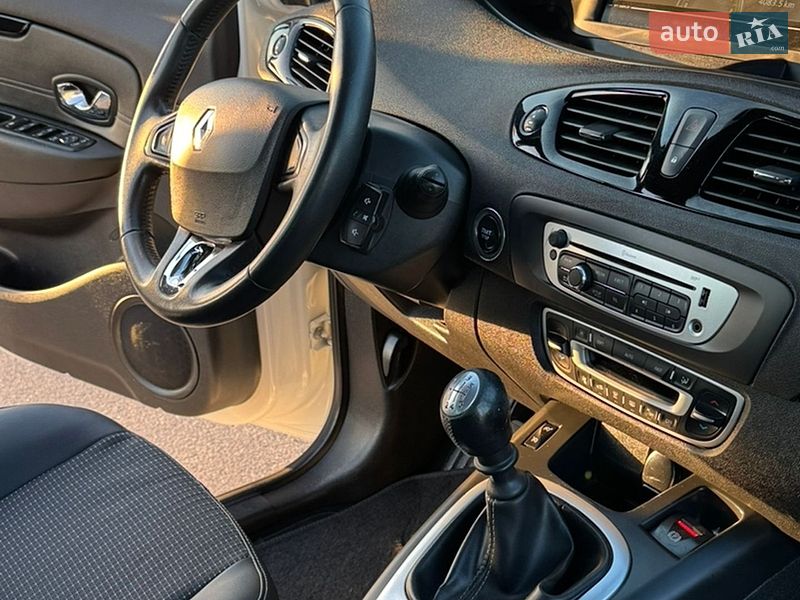 Минивэн Renault Scenic 2013 в Виннице