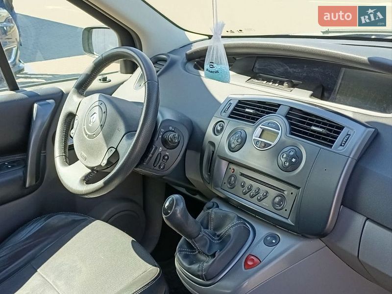 Минивэн Renault Scenic 2005 в Ирпене