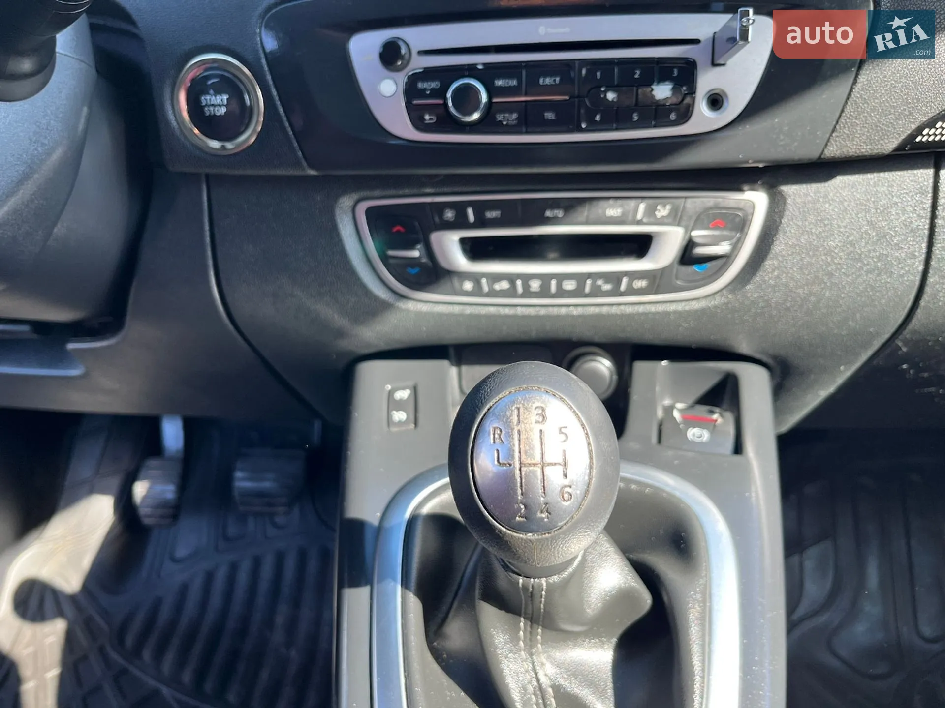 2012 Renault Scenic - мініатюра 22