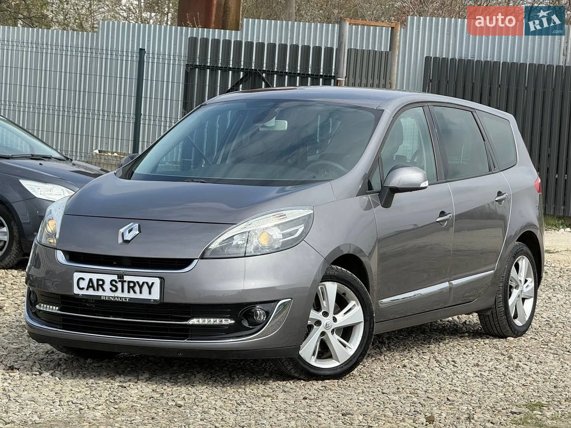 2012 Renault Scenic - мініатюра 12