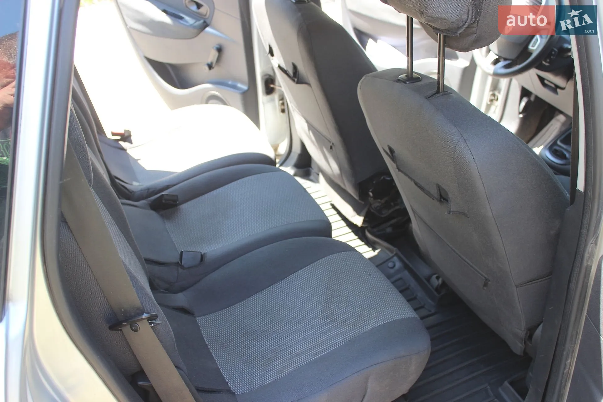 2011 Renault Scenic - мініатюра 12