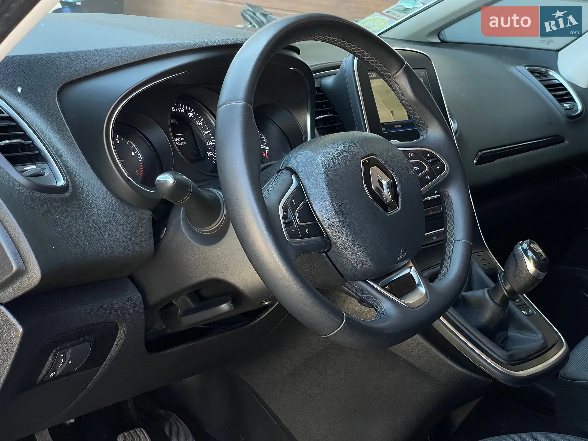 2019 Renault Scenic - мініатюра 25