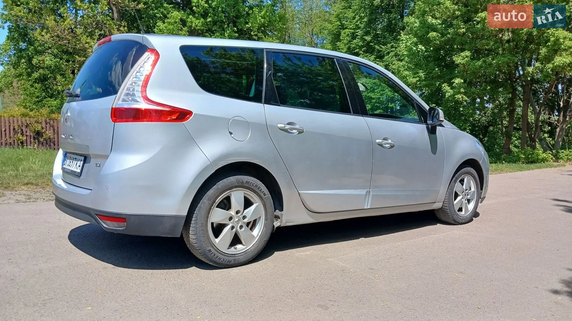 2010 Renault Scenic - мініатюра 14