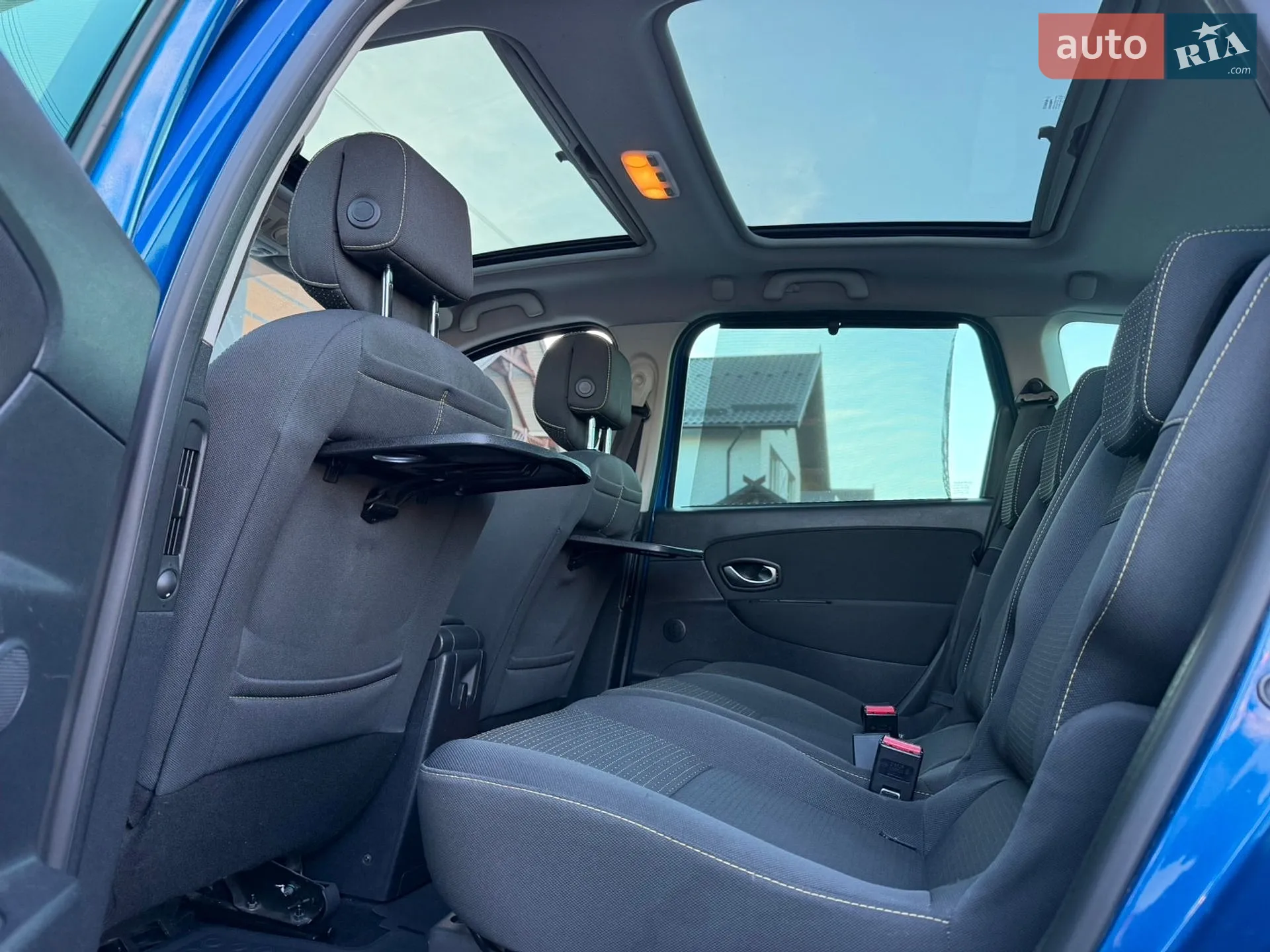 2010 Renault Scenic - мініатюра 22