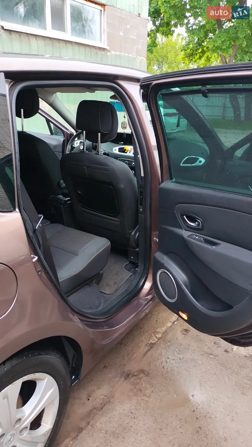 2010 Renault Scenic - мініатюра 5
