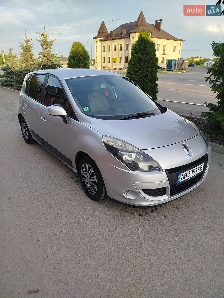 2010 Renault Scenic - мініатюра 22