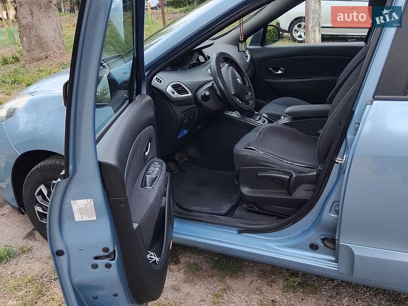 Минивэн Renault Scenic 2009 в Львове