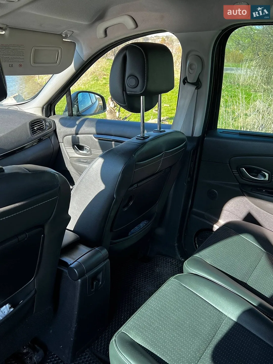 2011 Renault Scenic - мініатюра 14