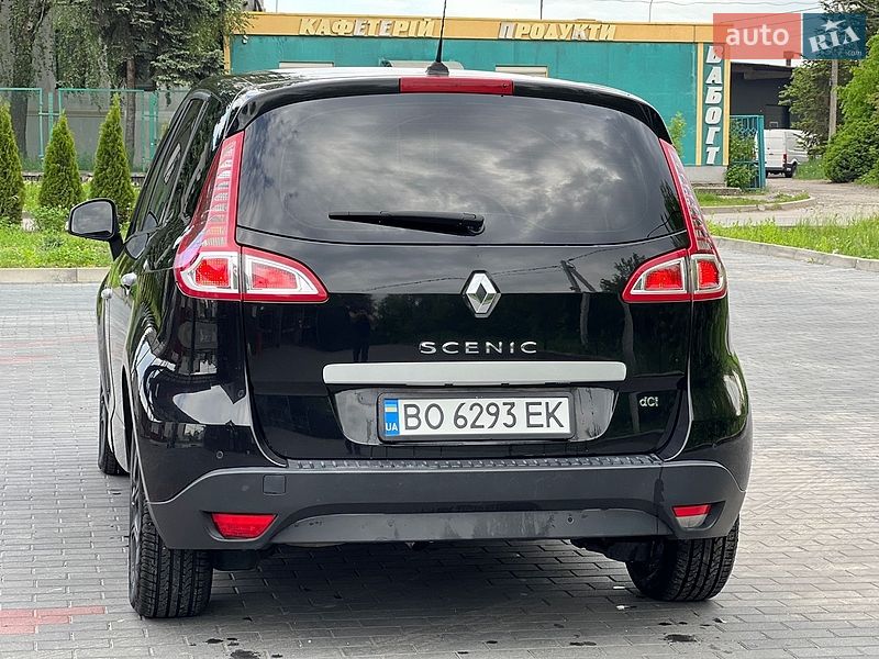 Минивэн Renault Scenic 2011 в Ровно