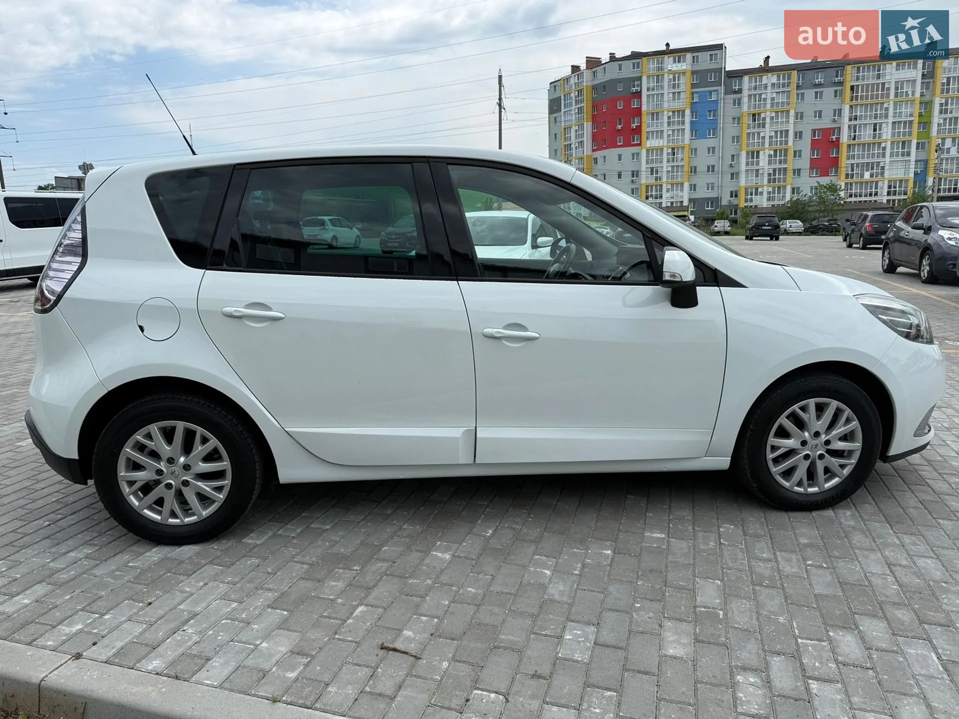 2014 Renault Scenic - мініатюра 32
