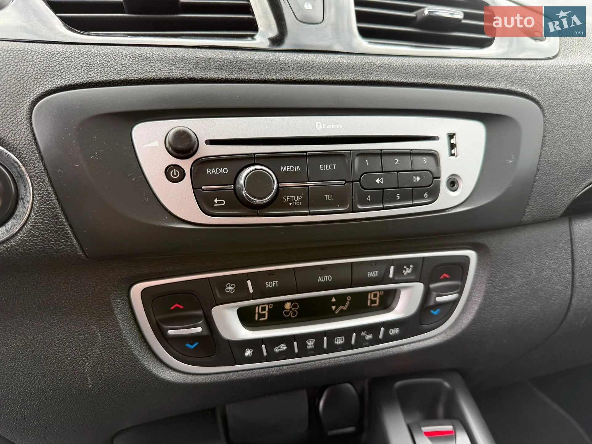 2014 Renault Scenic - мініатюра 61