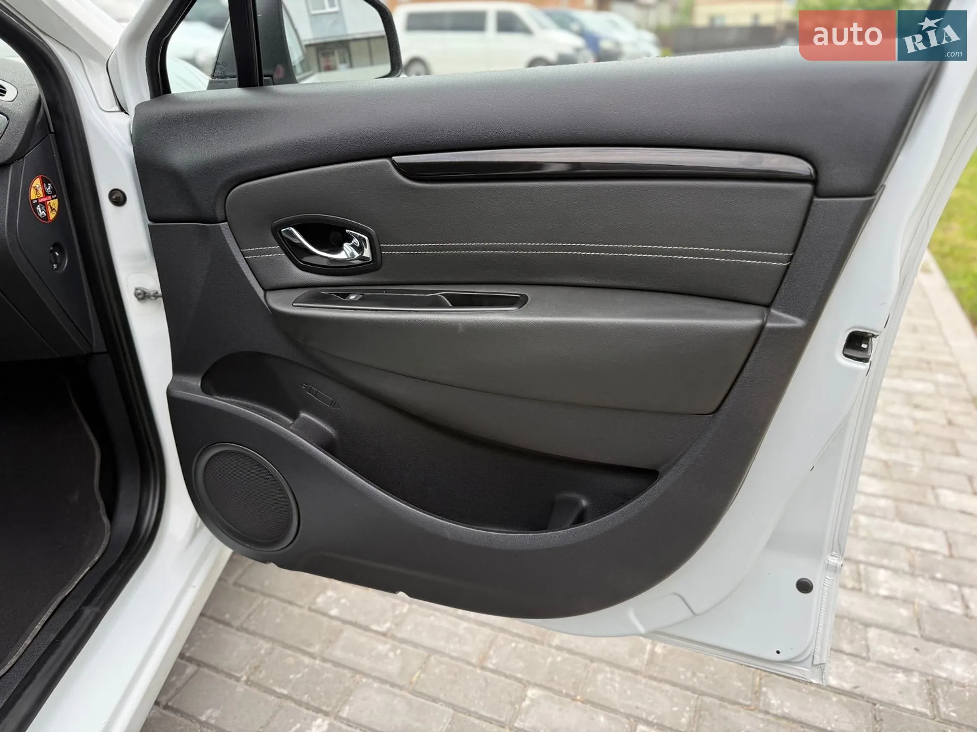 2014 Renault Scenic - мініатюра 82