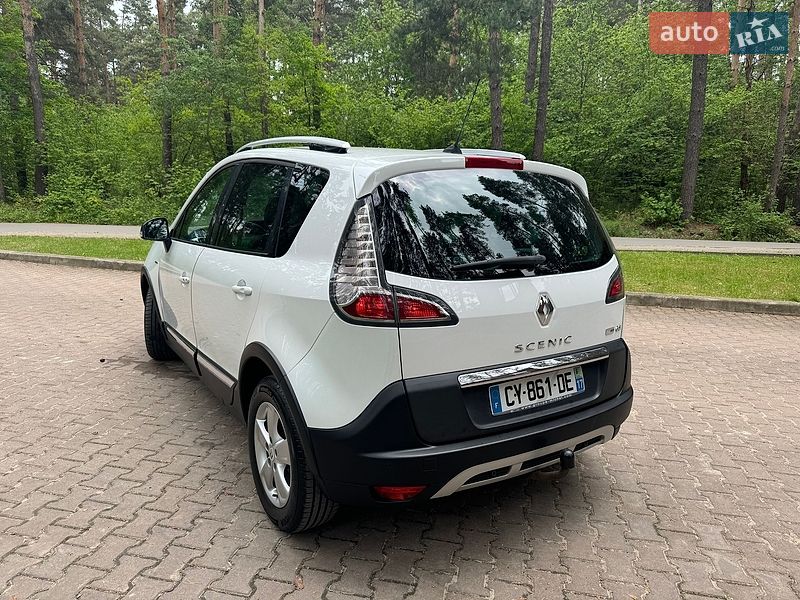 Минивэн Renault Scenic 2013 в Львове
