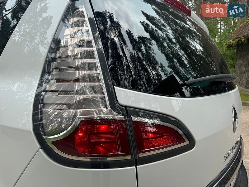 Минивэн Renault Scenic 2013 в Львове