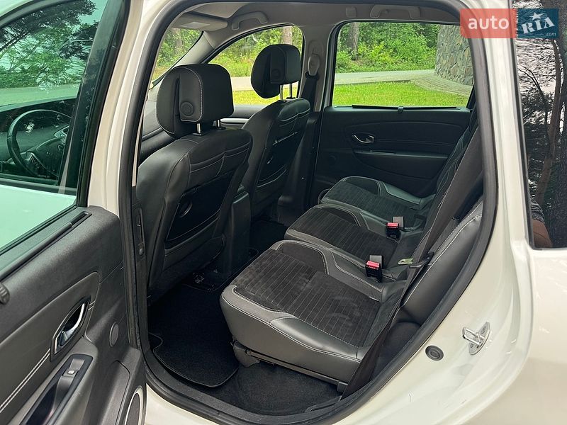 Минивэн Renault Scenic 2013 в Львове