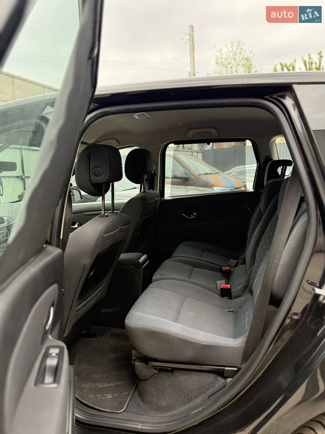 2010 Renault Scenic - мініатюра 11