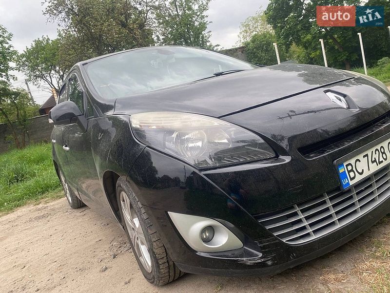 Минивэн Renault Scenic 2011 в Львове