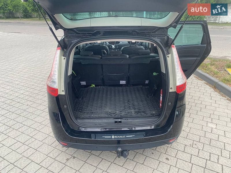 Минивэн Renault Scenic 2011 в Львове