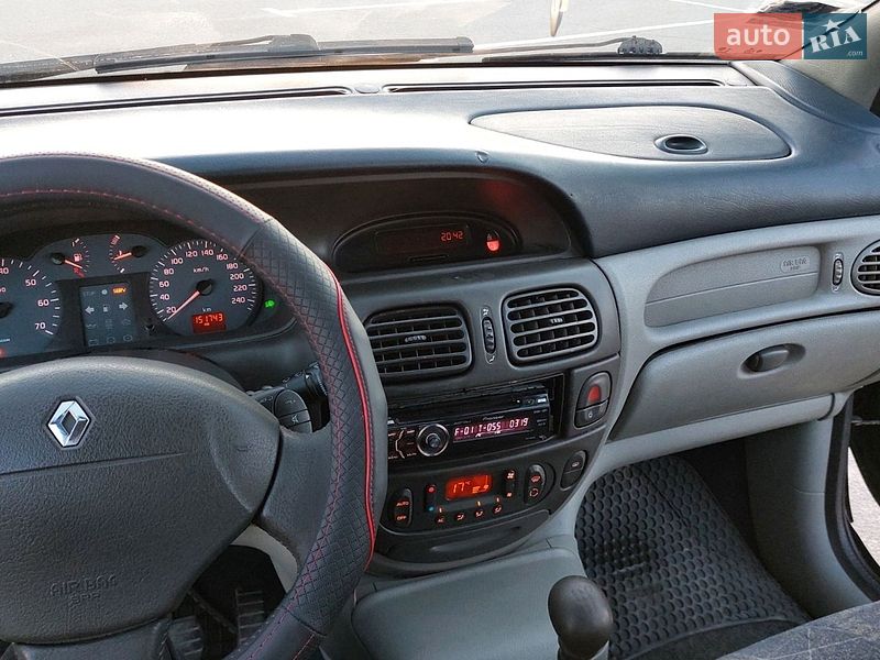 Минивэн Renault Scenic 2000 в Каменец-Подольском