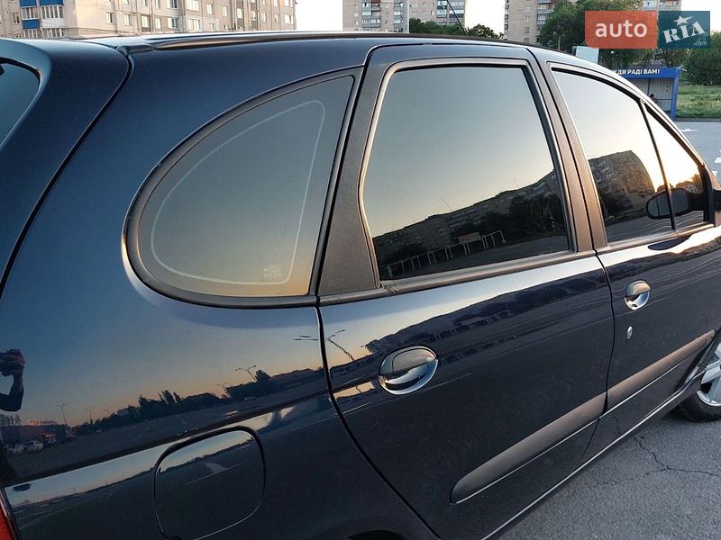 Минивэн Renault Scenic 2000 в Каменец-Подольском