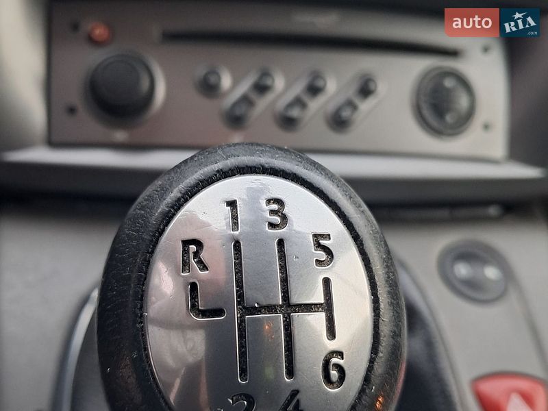 Минивэн Renault Scenic 2007 в Прилуках
