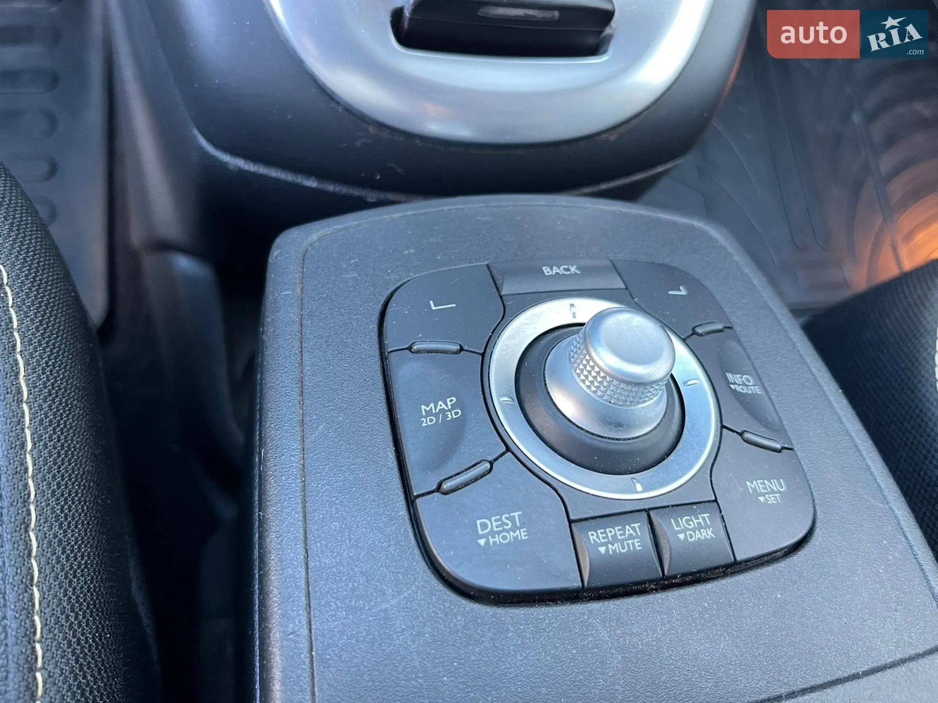 2010 Renault Scenic - мініатюра 31