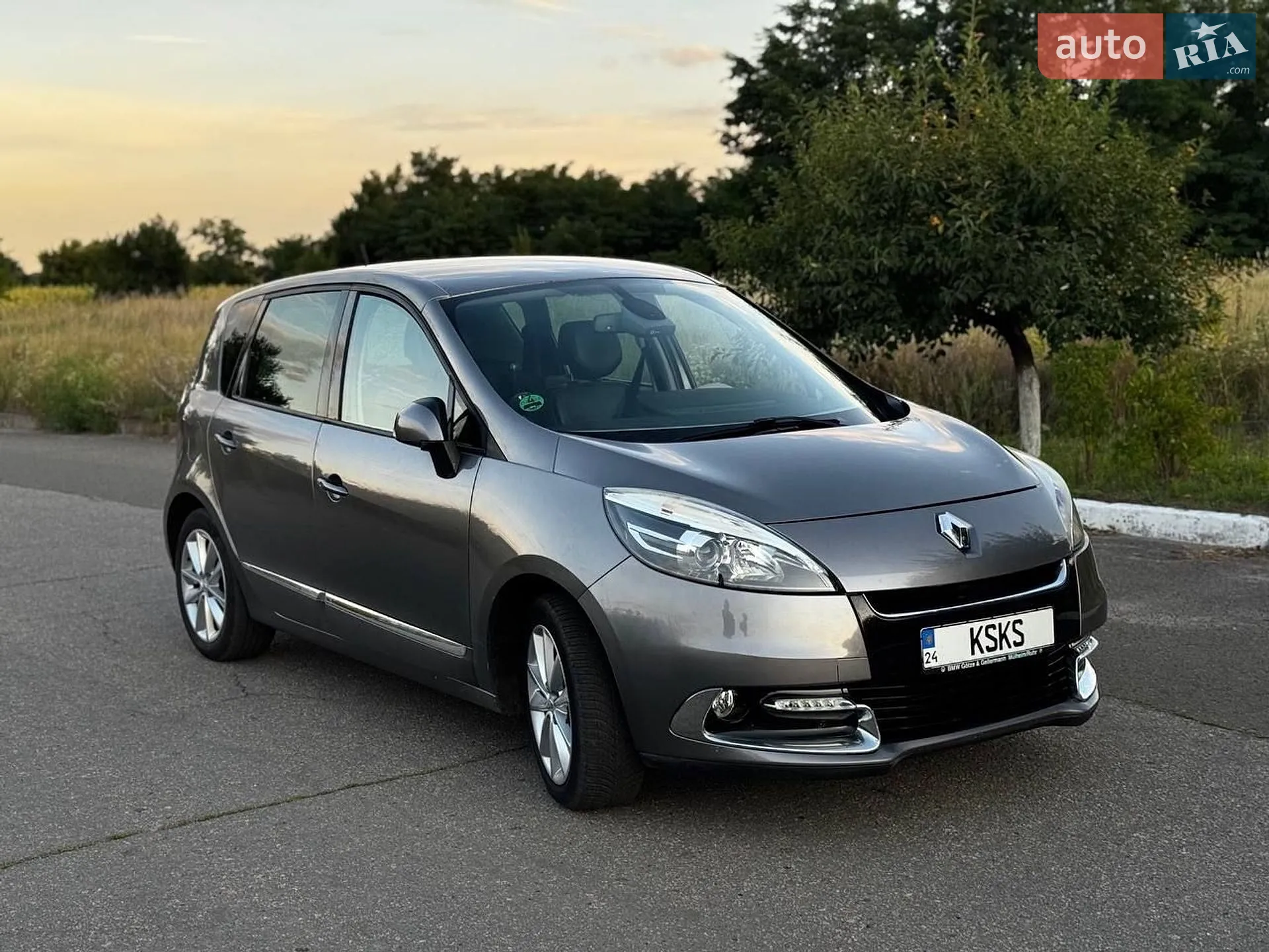 2012 Renault Scenic - мініатюра 16