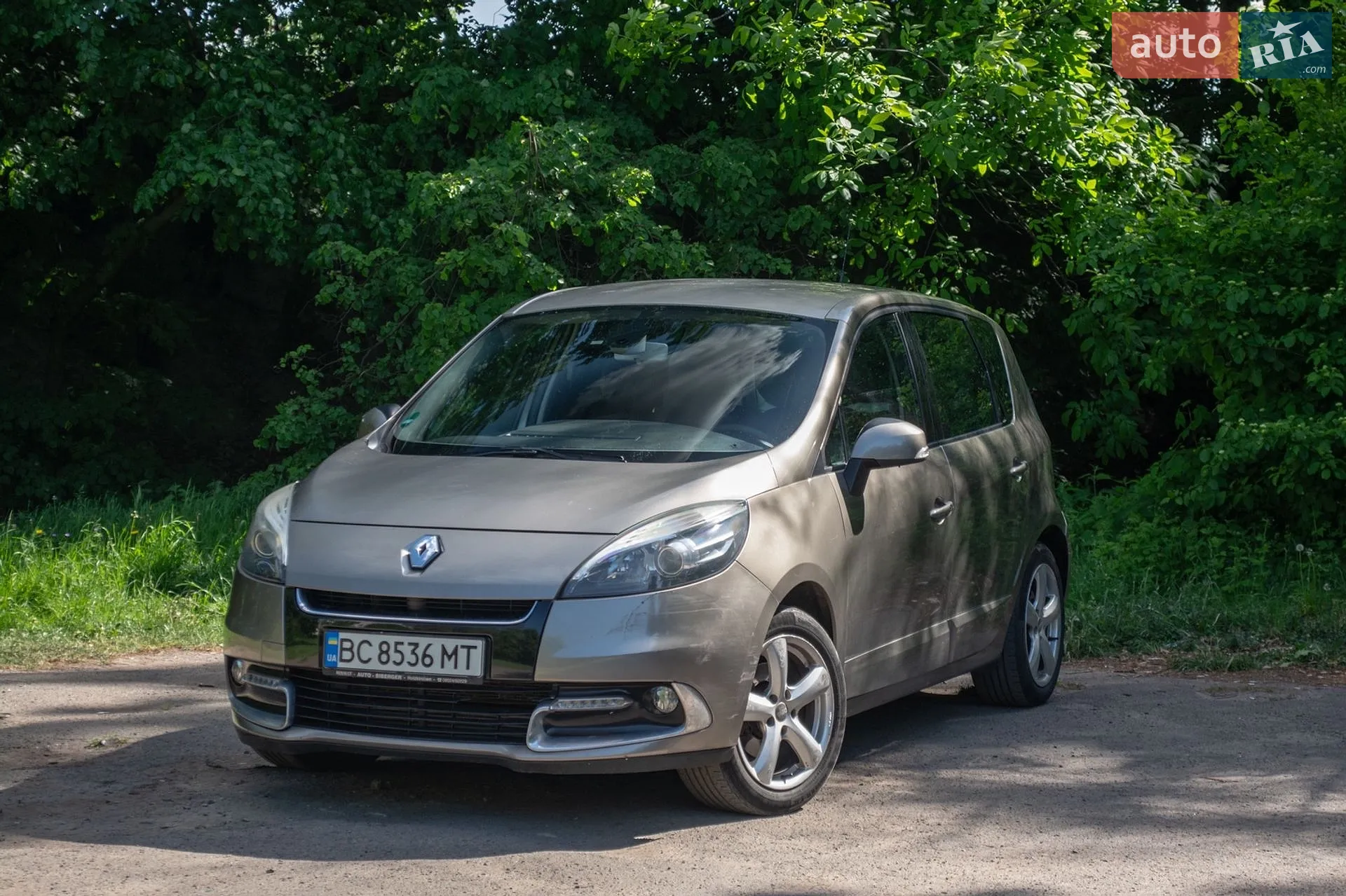 2012 Renault Scenic - фото 1
