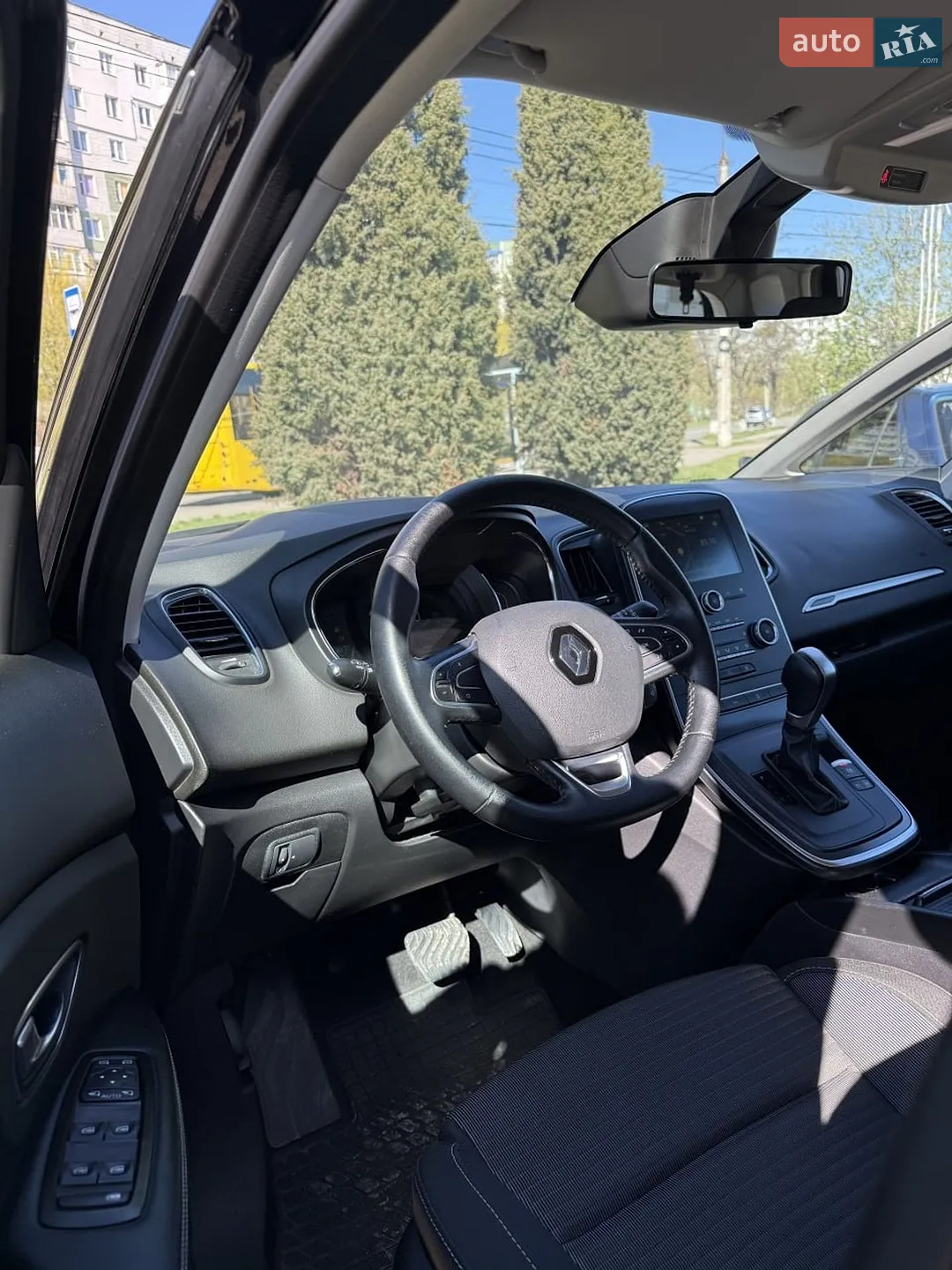2017 Renault Scenic - мініатюра 29