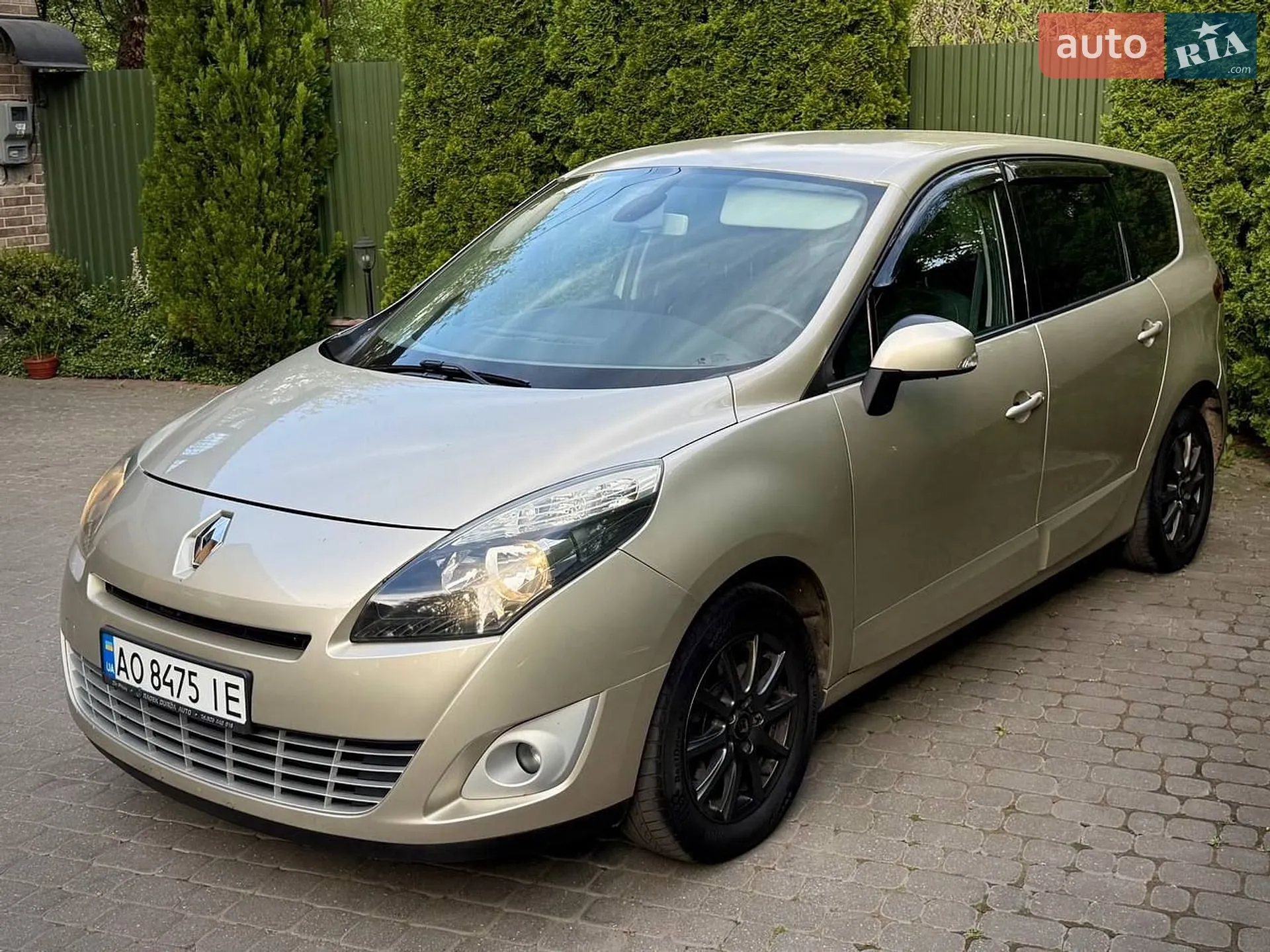 2010 Renault Scenic - мініатюра 8