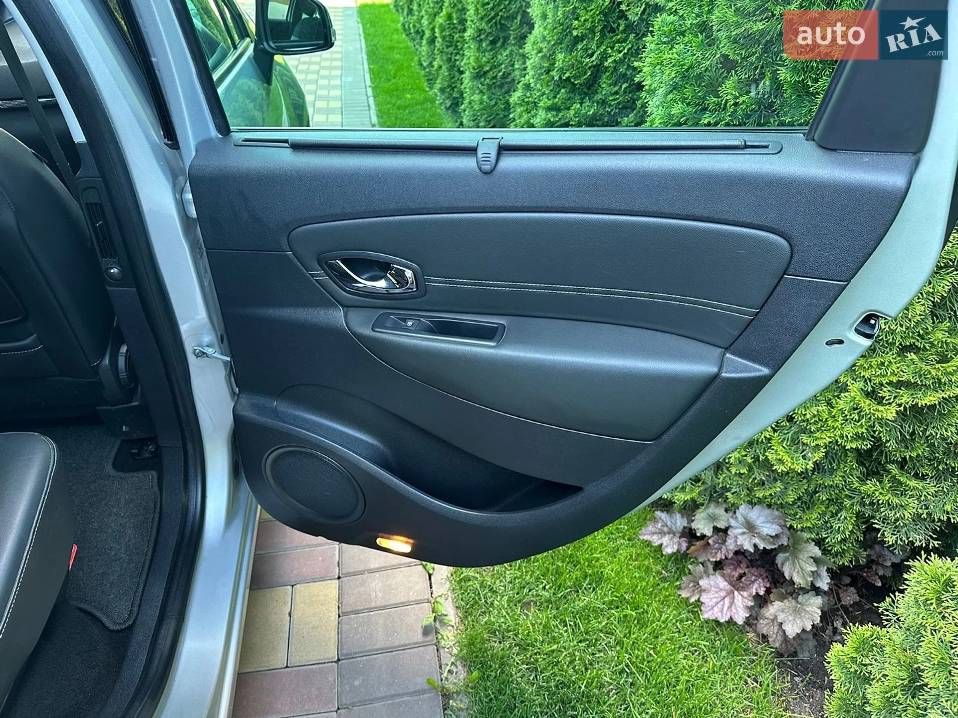 2012 Renault Scenic - мініатюра 27