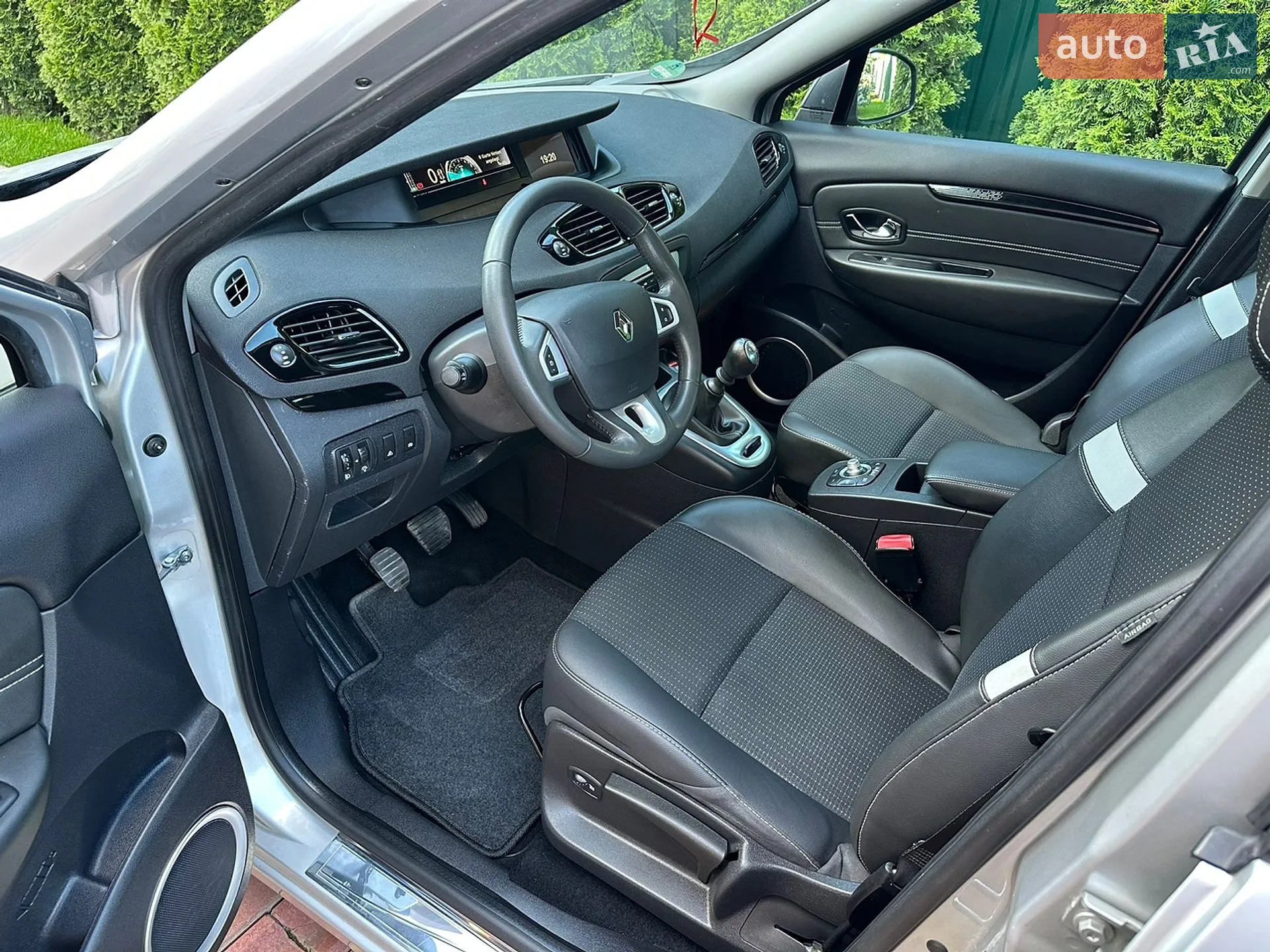 2012 Renault Scenic - мініатюра 44