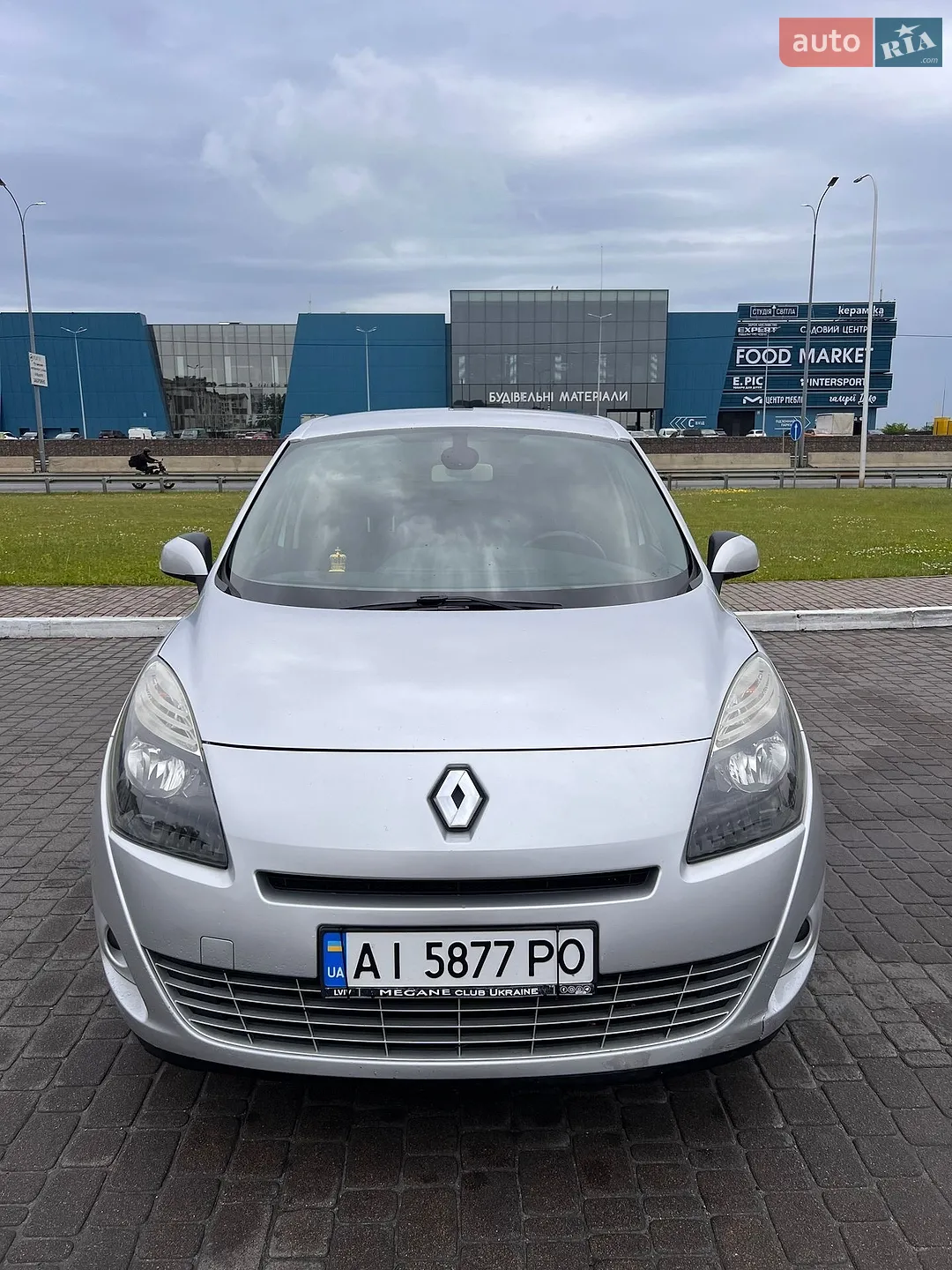 2011 Renault Scenic - мініатюра 2