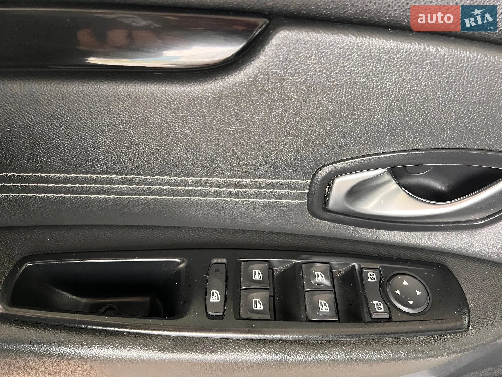 2011 Renault Scenic - мініатюра 35