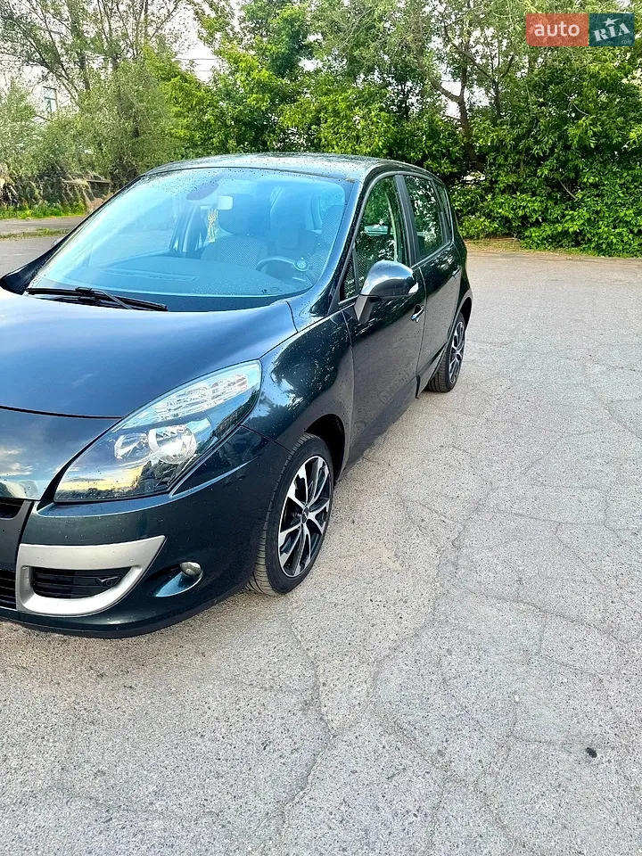 2011 Renault Scenic - мініатюра 22