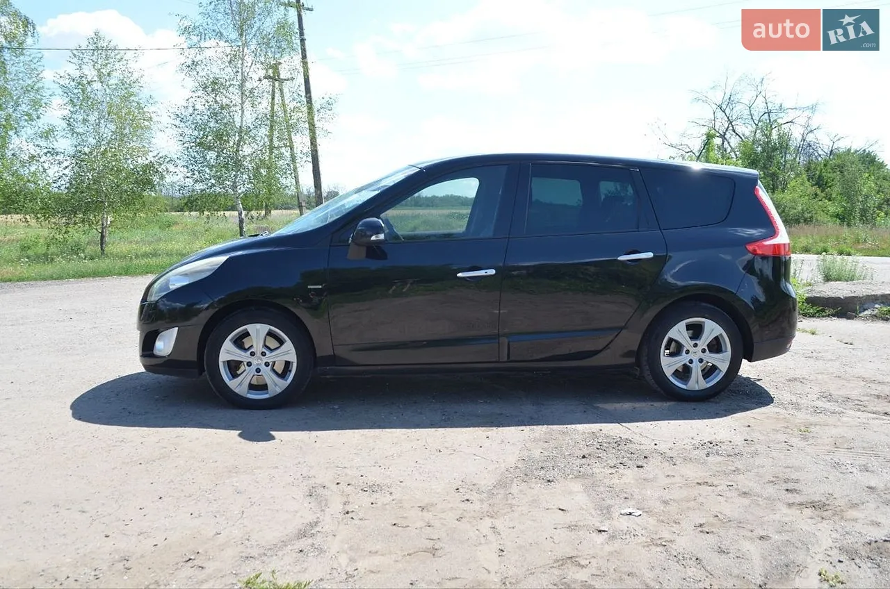 2011 Renault Scenic - мініатюра 24