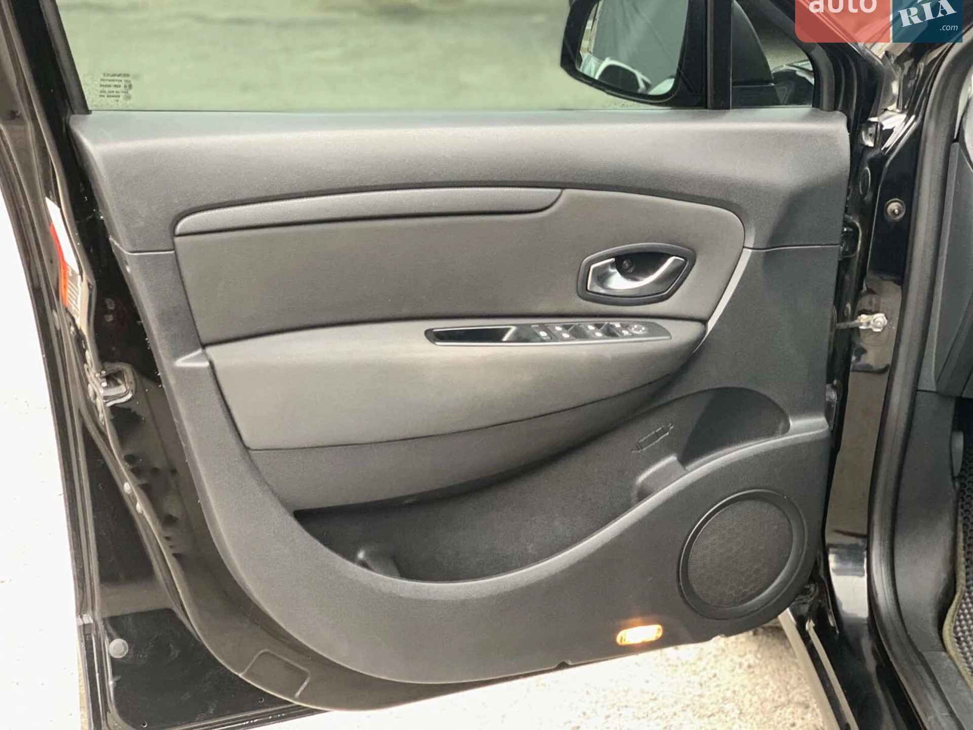 2011 Renault Scenic - мініатюра 10