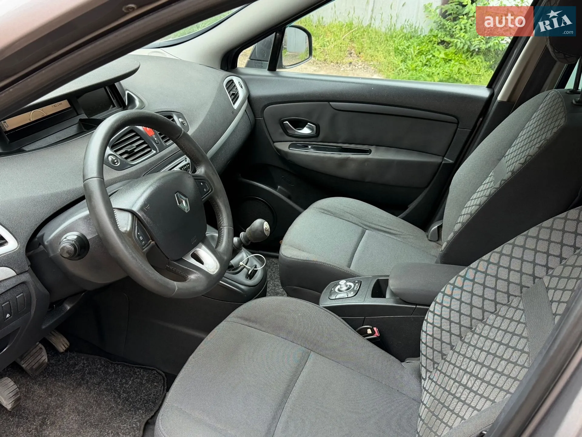 2011 Renault Scenic - мініатюра 10